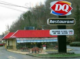 Dairy Queen outside