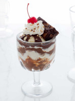 Ghirardelli Ice Cream And Chocolate Shop food