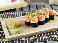 Neko Sushi food