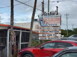 Herbie's Chowder House outside