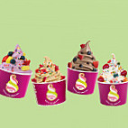 Menchie's Frozen Yogurt food