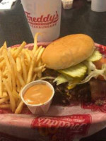 Freddy's Frozen Custard Steakburgers food