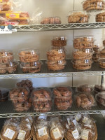 Ludwick's Bakery food