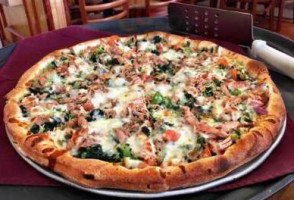 Neapolis Pizzeria Grille food