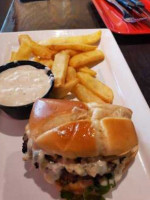 Red Robin Gourmet Burgers And Brews food