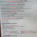 Uncommon Ground Piatti