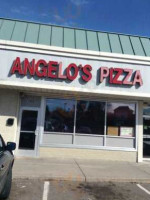 Angelo's Pizza outside