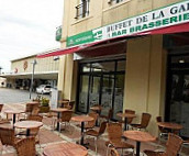 Buffet De La Gare inside