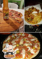 Pizzas Tobi food