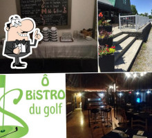 O Bistro Du Golf inside