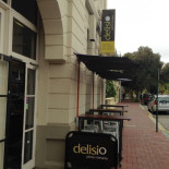 Delisio Dentro