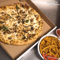 Speedy's Pizza food