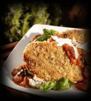 Claim Jumper food