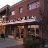 Chipotle Mexican Grill Esterno
