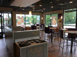 Taco Bell inside