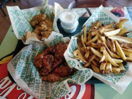 Wingstop food