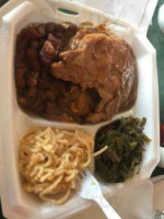 Dorothy's Soul Food Kitchen food