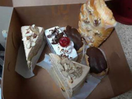 Paris Bakery food