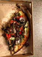 Mod Pizza food