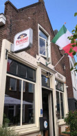 Gusto World Of Pizza Ouderkerk food