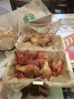 Wingstop inside