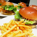 Meet & Bun Cibo
