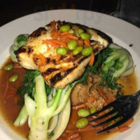 Yard House Raleigh North Hills food