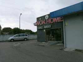 Wok Home outside