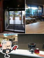 Mcdonald's Roseby, Molde inside