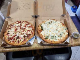 Domino's Pizza food