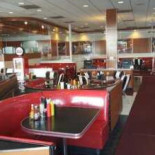 Ruby's Diner Dentro