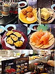 Jaws Kaiten Sushi Hay Street Mall food