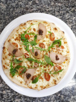 Pizza Belle food