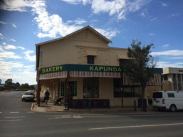 Kapunda Bakery food