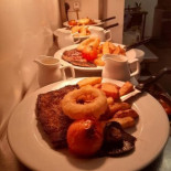 Manvers Arms Cibo