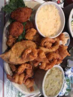 Cedar River Seafood food