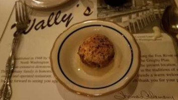 Wally's Spot Supper Club food