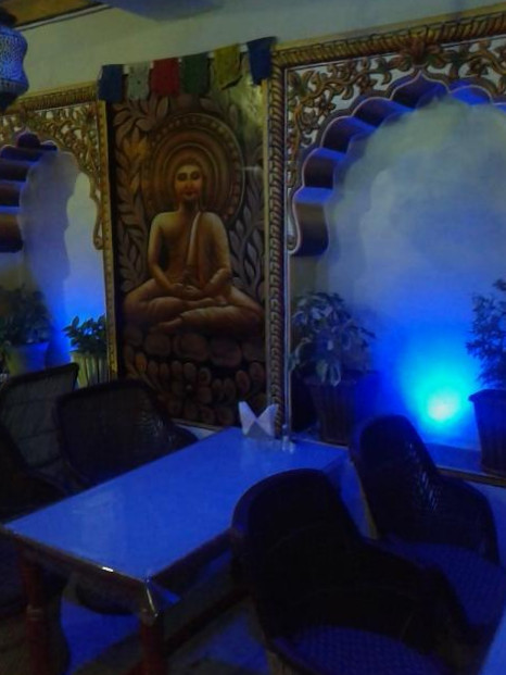 restaurant image