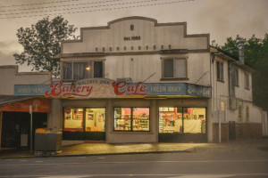 Maleny Hot Bread outside