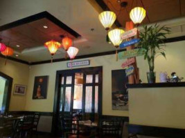 Vietnam Café inside