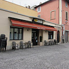 Caffe Del Teatro inside