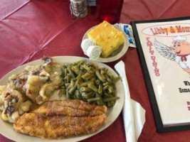 Libby and Mom's Cafe food