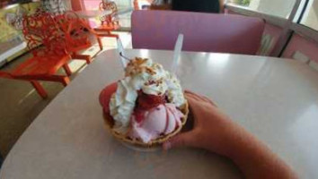 Joe's Ice Cream Parlor food