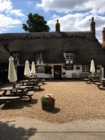 The Six Bells inside