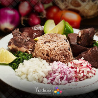 La Tradicion food