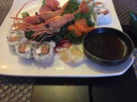 Sushi House 21 food