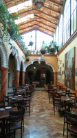 Restaurant Centenario inside