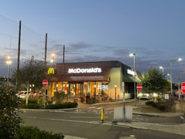 Mcdonald's outside