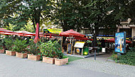 Boulevard Friedrichstrasse outside