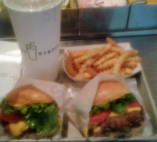 Shake Shack Dallas, Uptown food